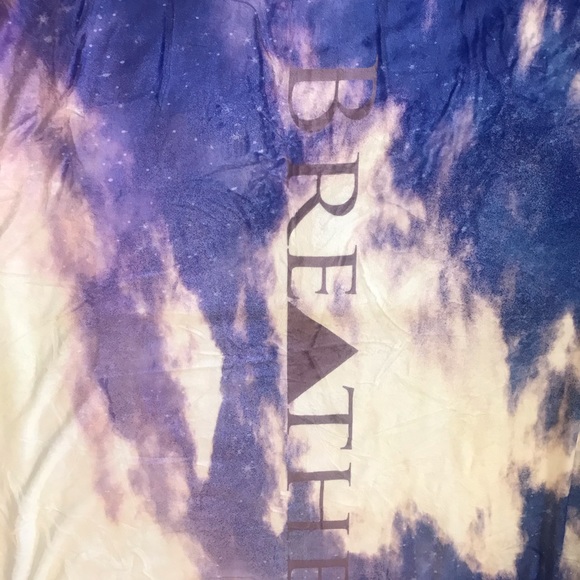 New set of two fleece blankets exhale and breathe - Picture 4 of 8